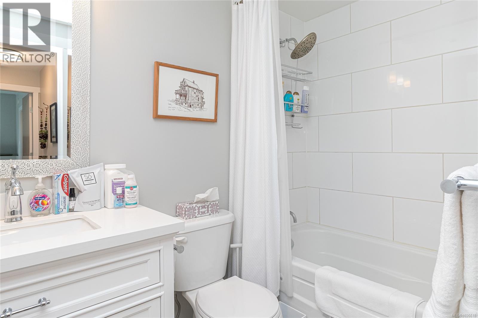 #1005 160 Wilson St - 25