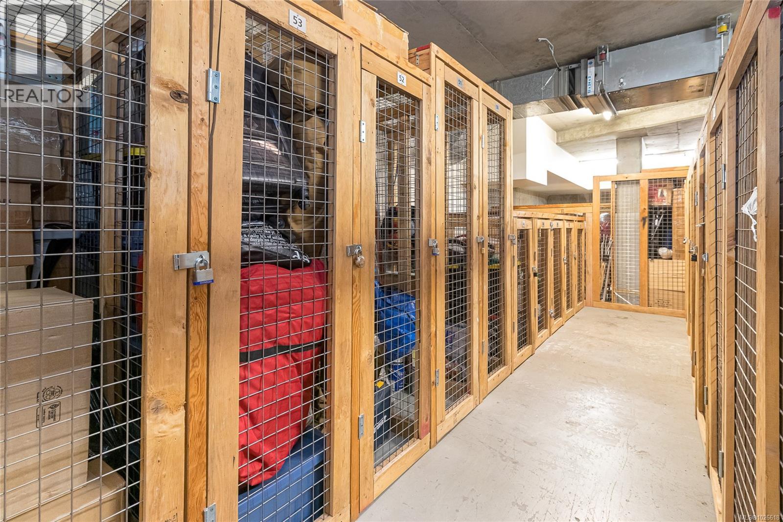 #1005 160 WILSON ST - 38