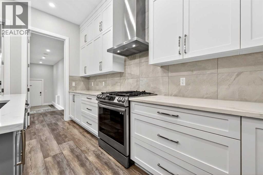 Single Family House for Sale in  Rock Lake View NW Rocky Ridge Calgary 