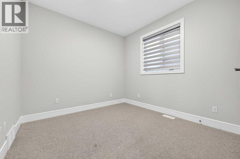 Single Family House for Sale in  Rock Lake View NW Rocky Ridge Calgary 