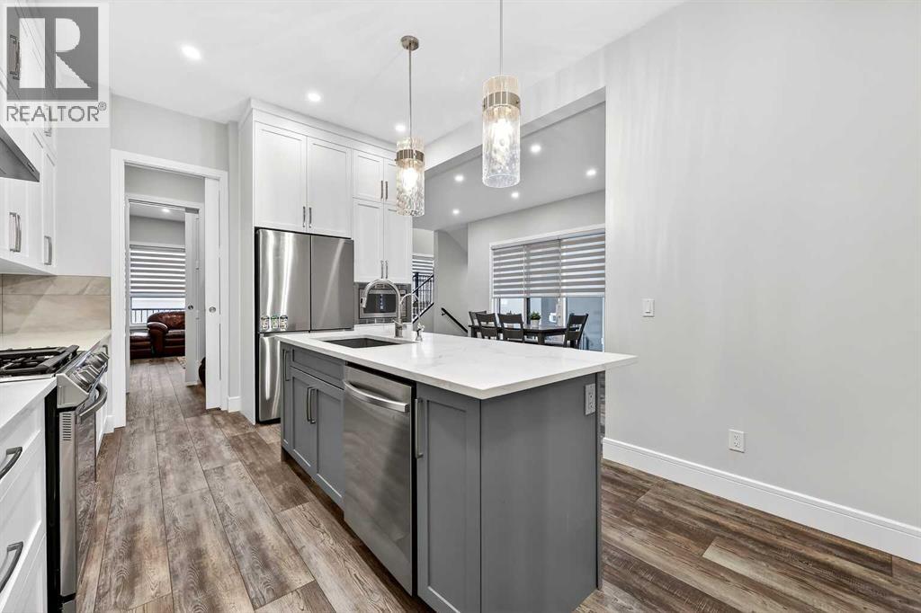 Single Family House for Sale in  Rock Lake View NW Rocky Ridge Calgary 