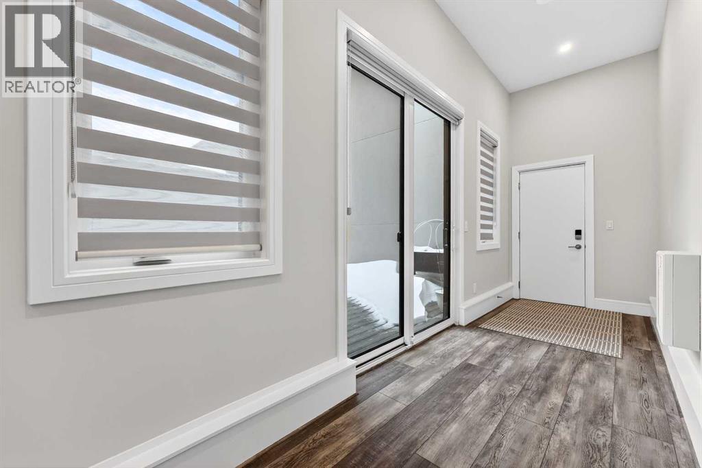 Single Family House for Sale in  Rock Lake View NW Rocky Ridge Calgary 