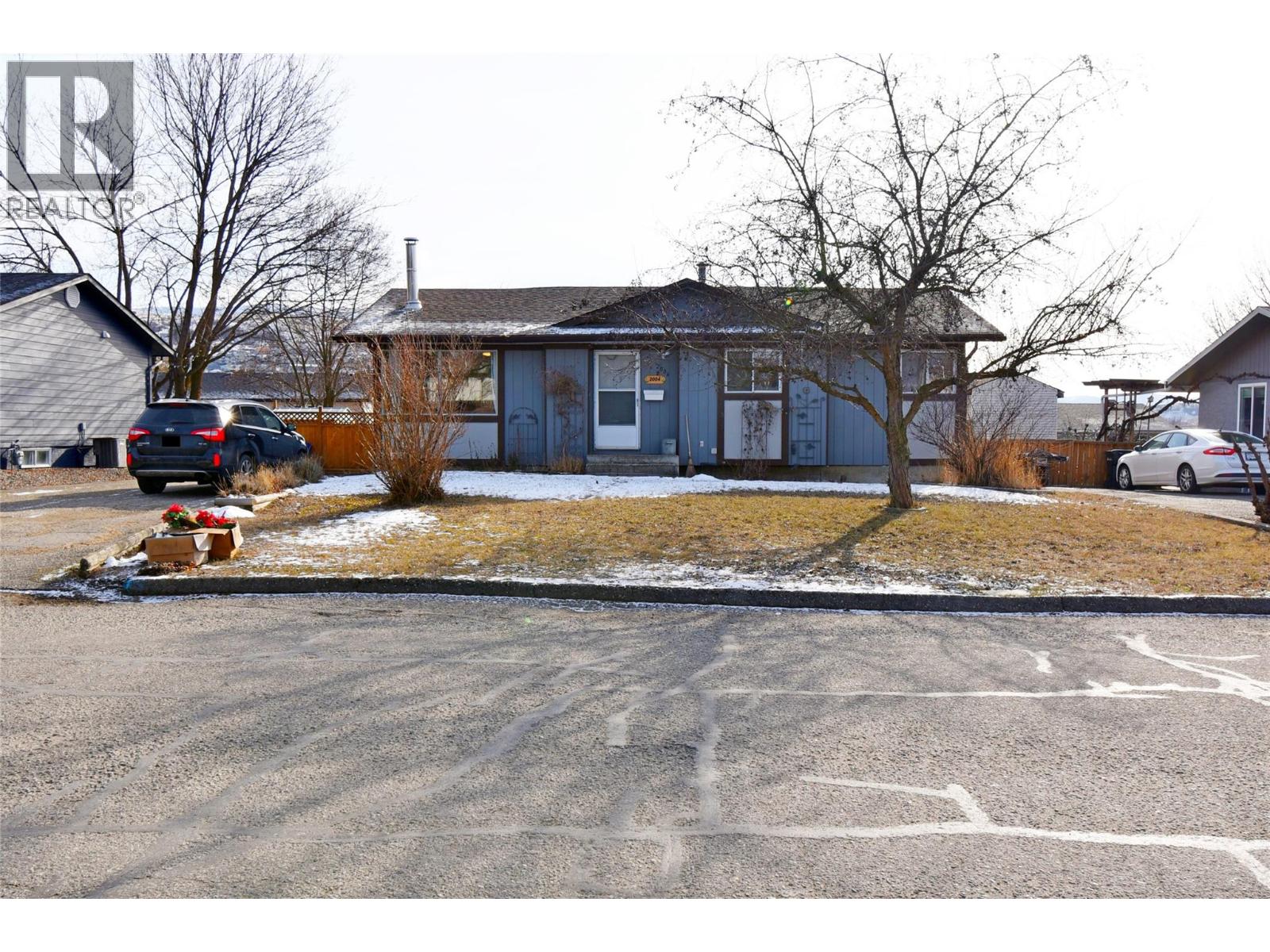 2004 20 Avenue - 6