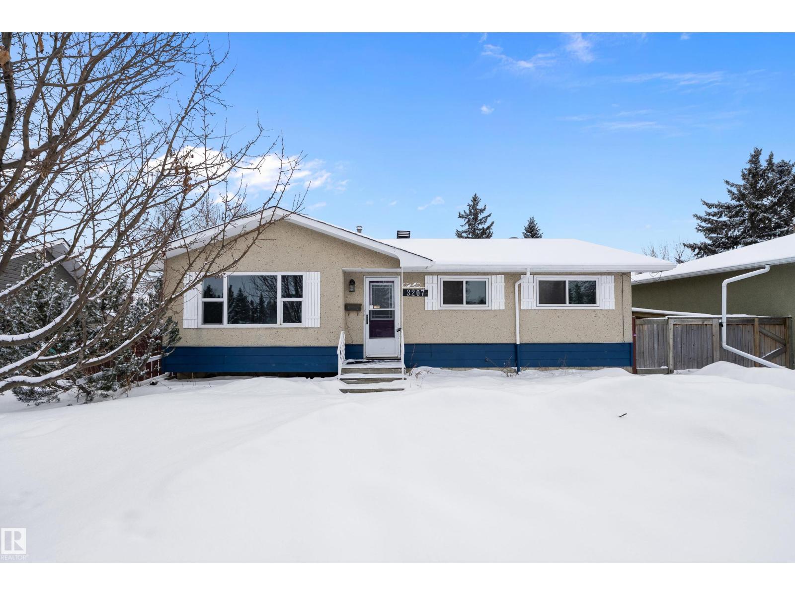 3207 107 AV NW - Main photo, Edmonton, Alberta