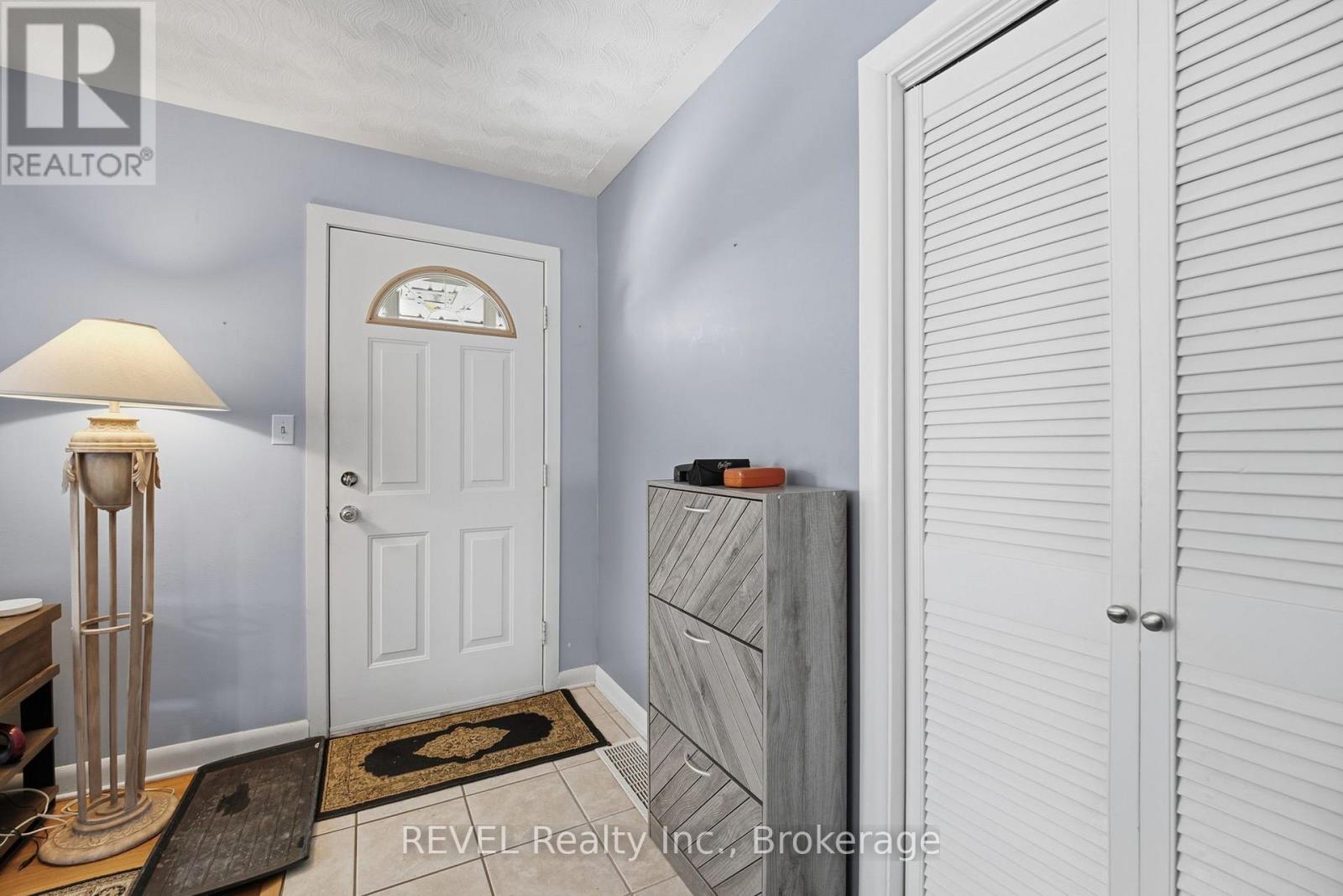 470 GLENWOOD DRIVE - Photo 5 of 38, Fort Erie (Ridgeway), Ontario