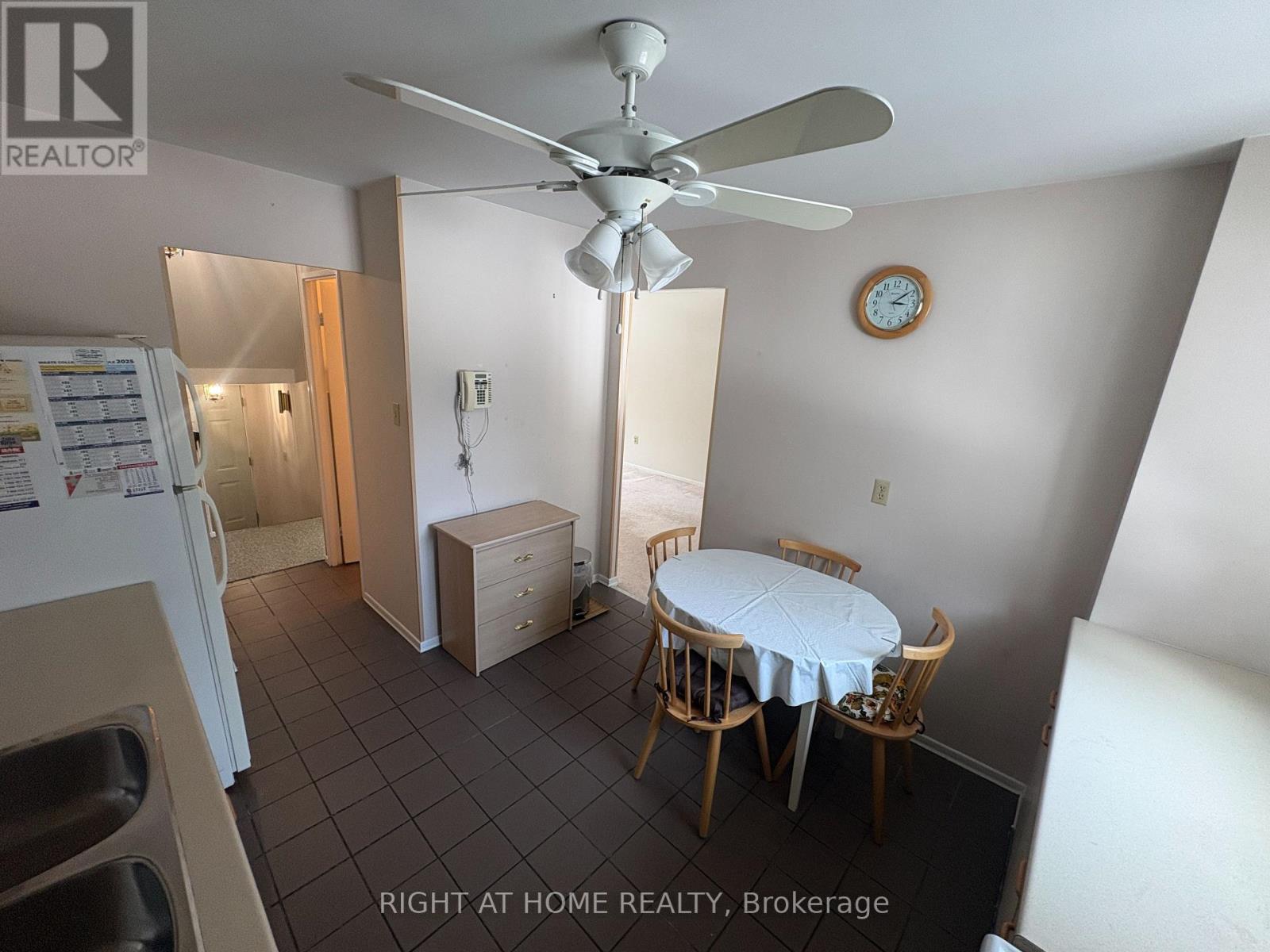 194 - 160 PALMDALE DRIVE - Photo 5 of 22, Toronto (Tam O'Shanter-Sullivan), Ontario