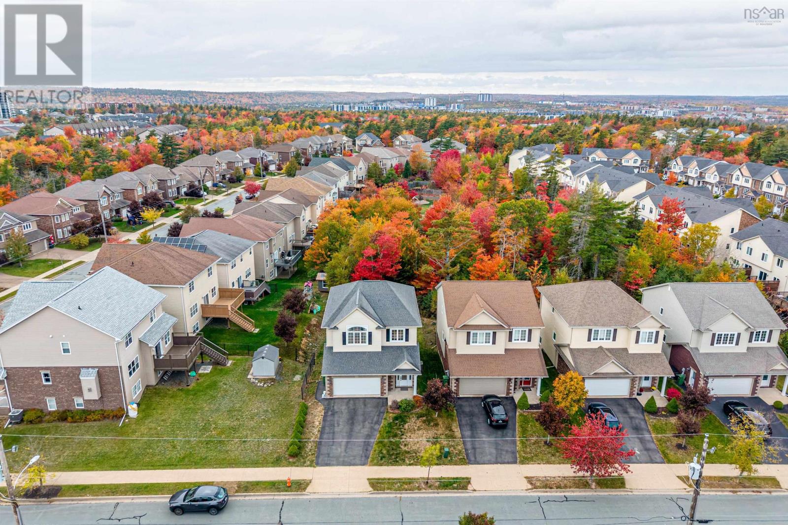 Property 33 of 40 of 122 Windridge Lane