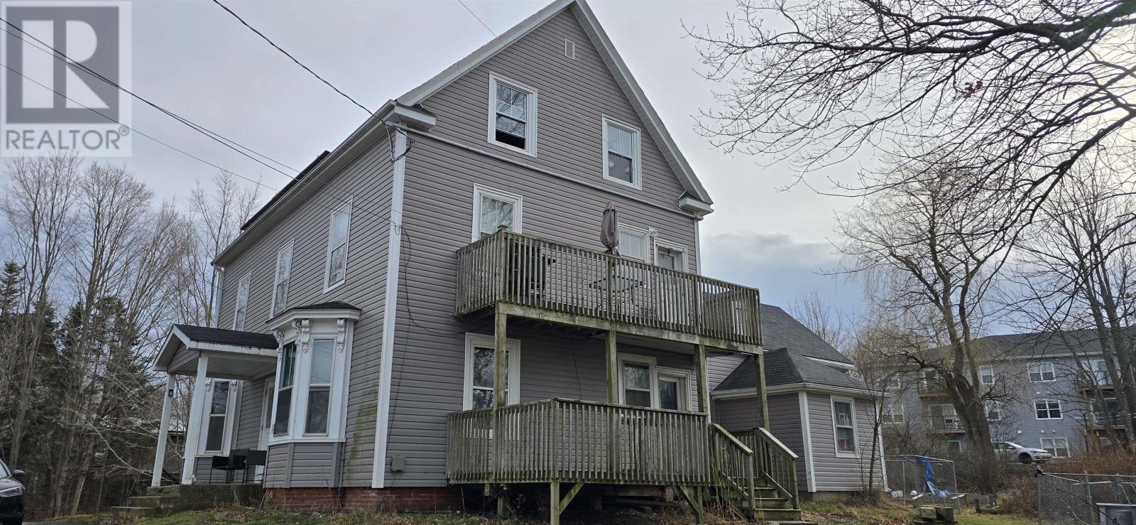 Property photo of 1618 King Street