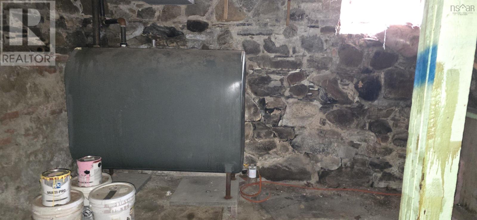 Property 31 of 33 of 1618 King Street