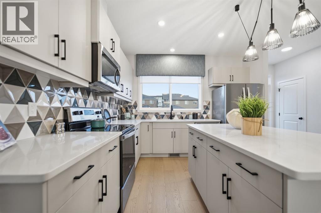 Single Family House for Sale in  Wolf Creek Rise SE Wolf Willow Calgary 