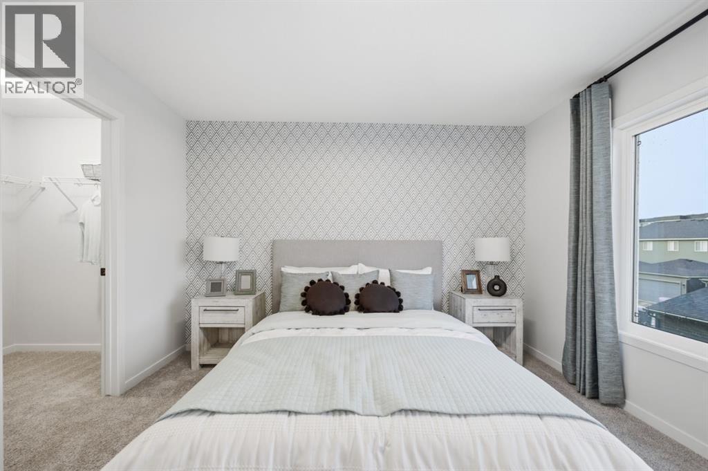 Single Family House for Sale in  Wolf Creek Rise SE Wolf Willow Calgary 