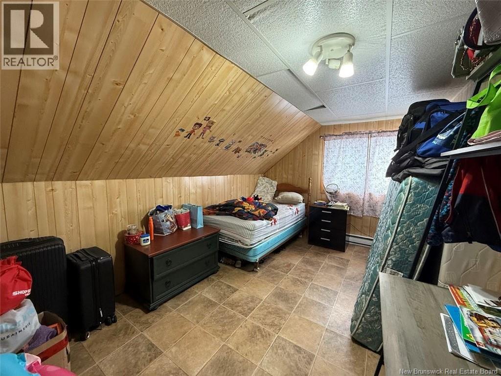 688 CANADA ROAD - 18