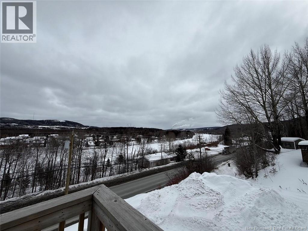 688 CANADA ROAD - 13