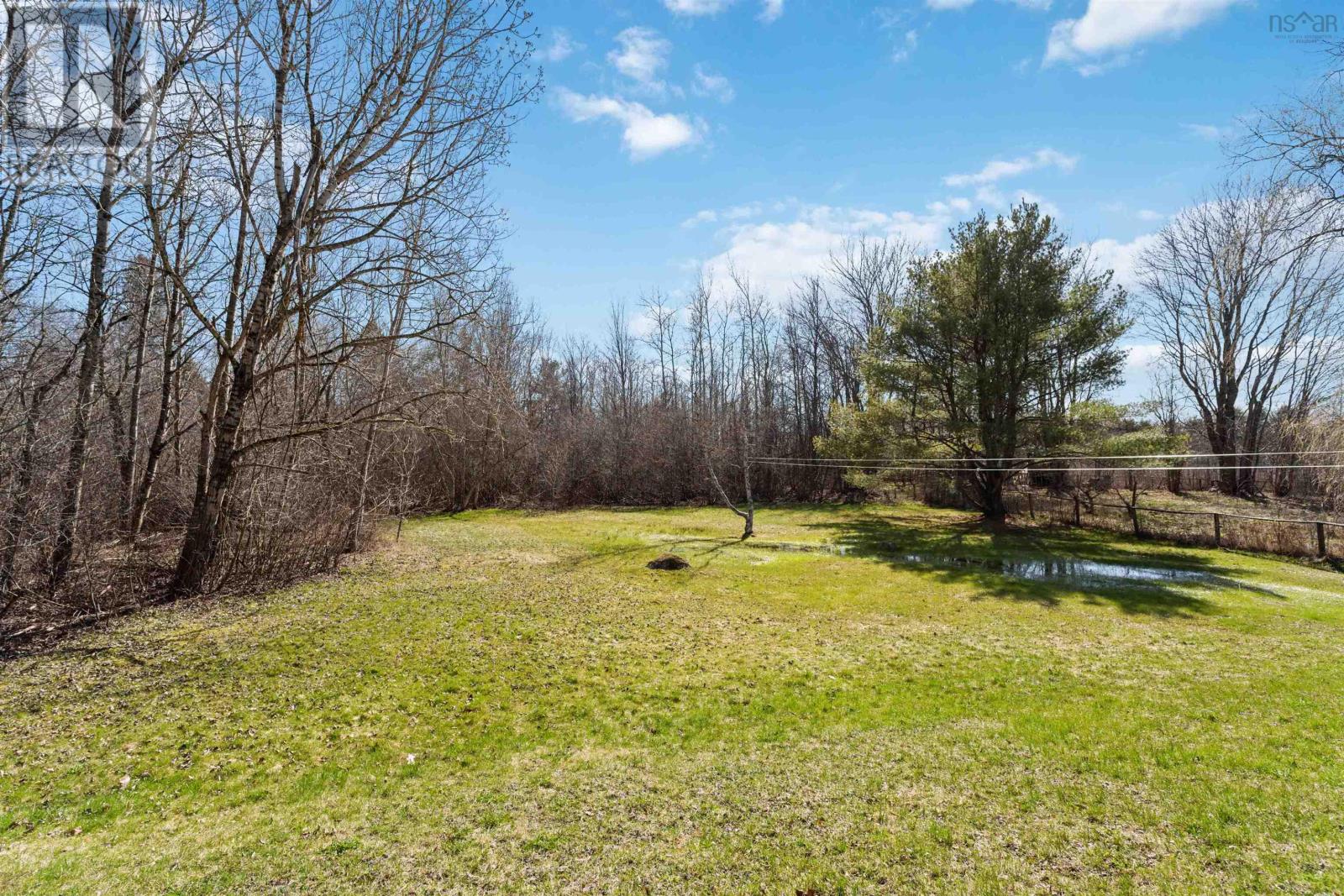 Property 24 of 31 of 1123/1125 Andringa Drive