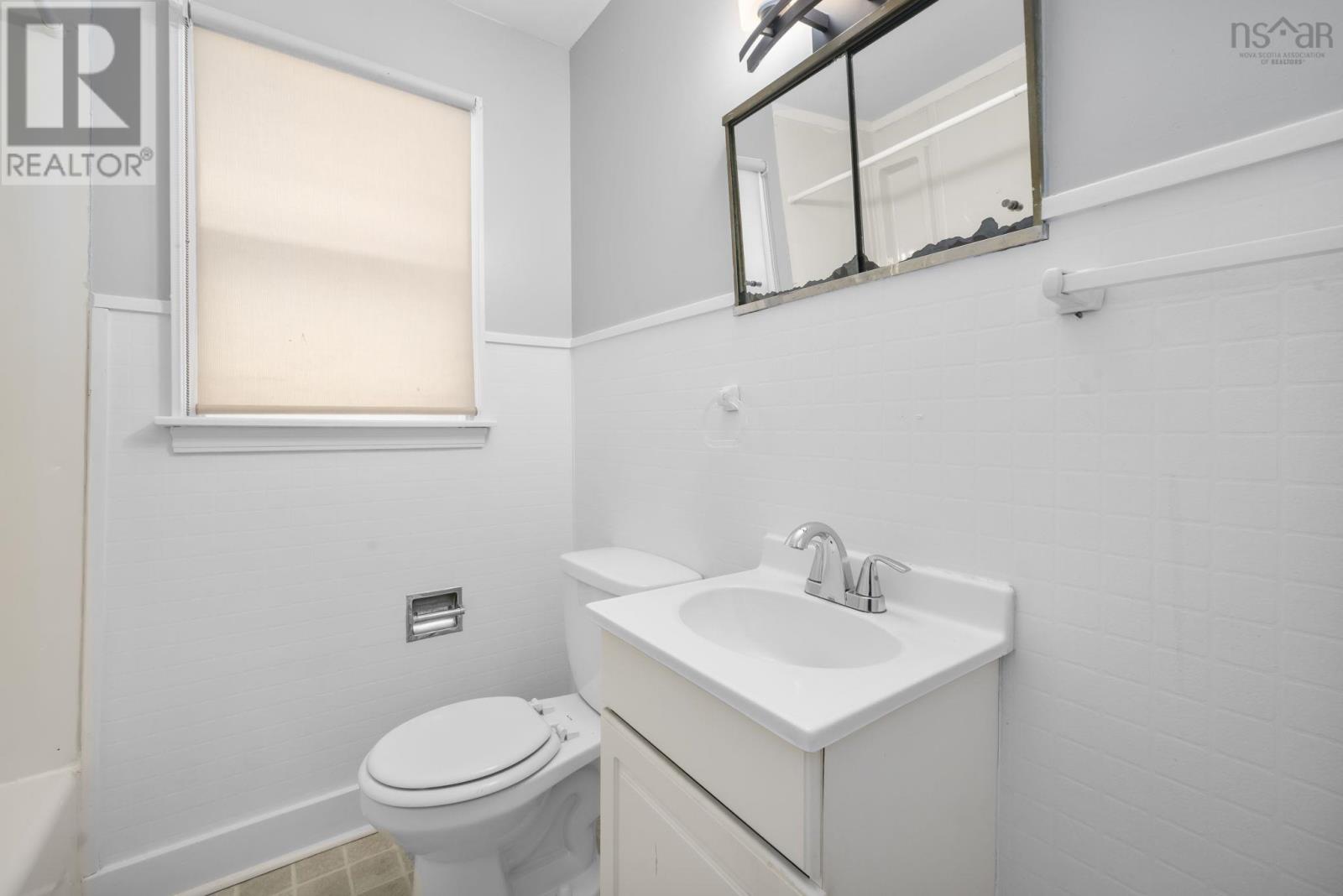 Property 23 of 49 of 276 Rocky Lake Drive