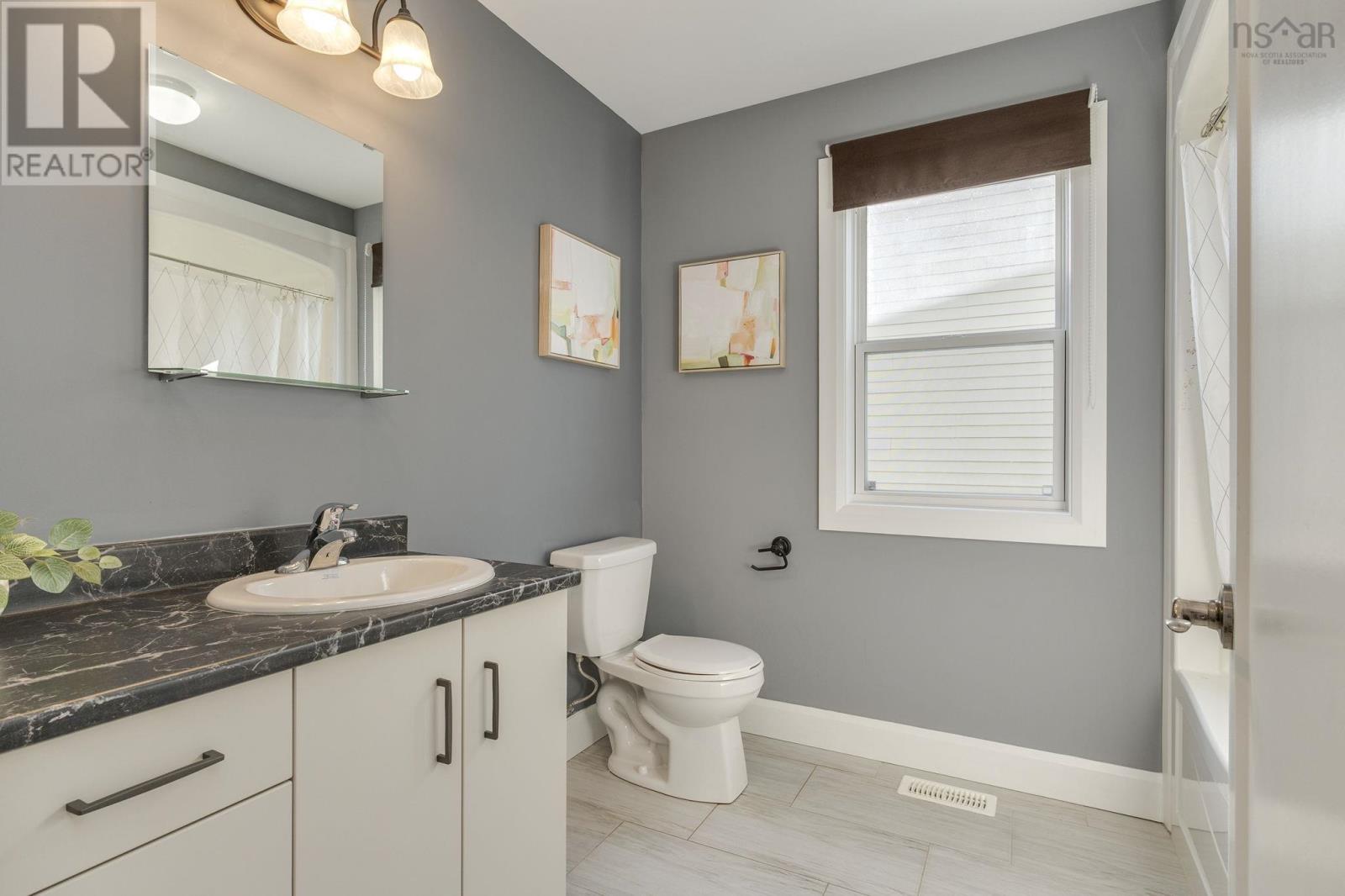 Property 29 of 42 of 307 Fleetview Drive