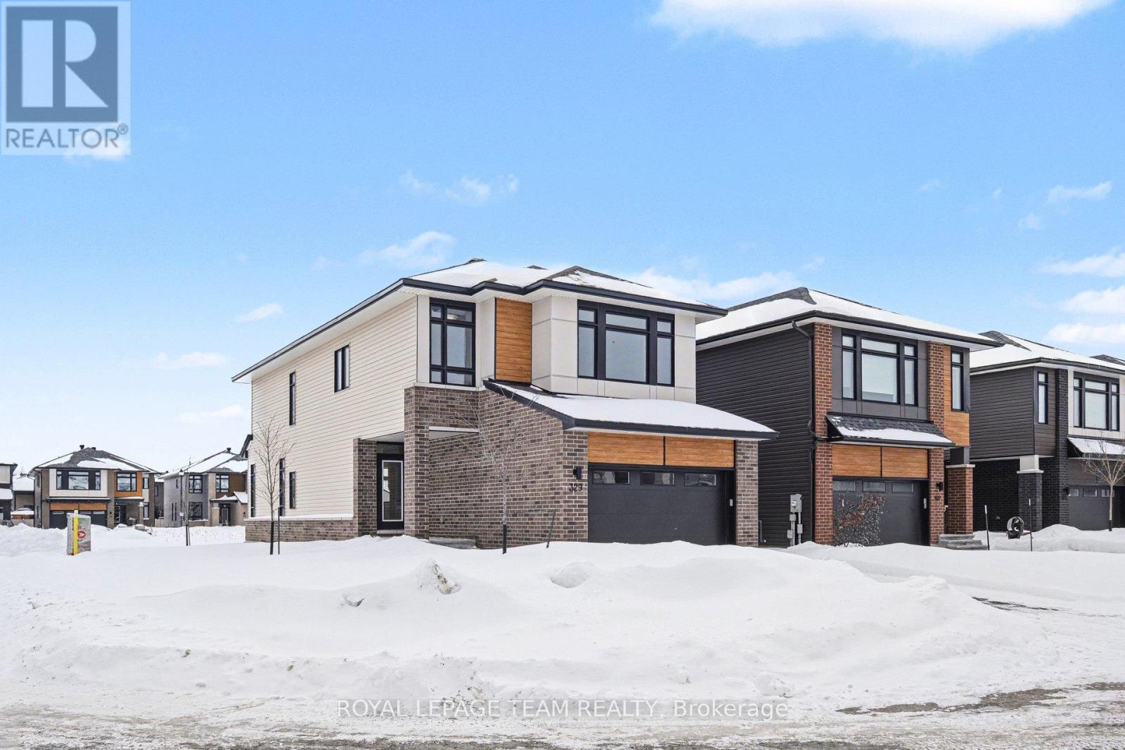 329 WHITHAM CRESCENT - Photo 2 of 41, North Grenville, Ontario