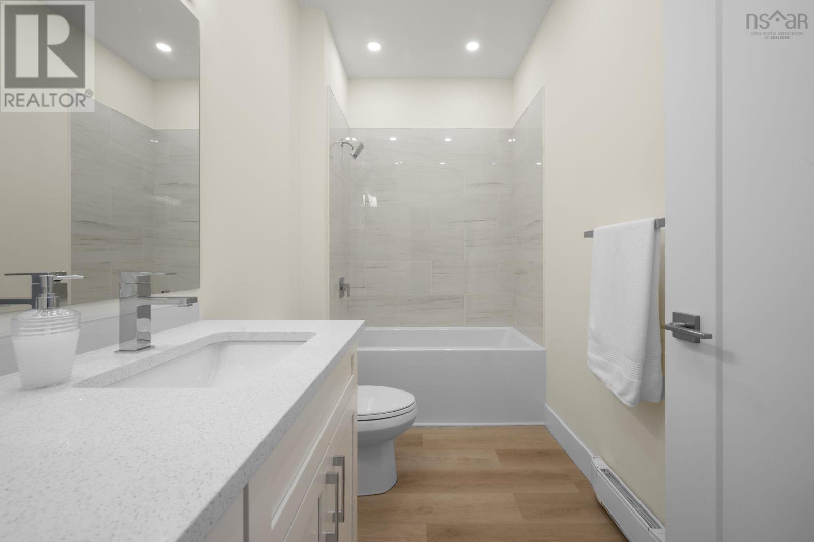 Property 35 of 50 of 51 Clayhill Lane