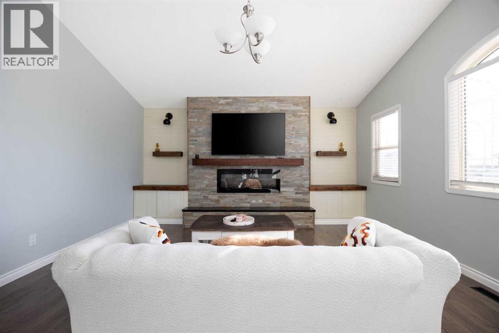 342 Warren Road, Fort McMurray