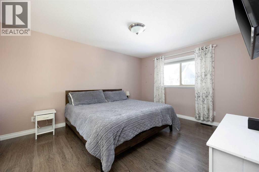 342 Warren Road, Fort McMurray