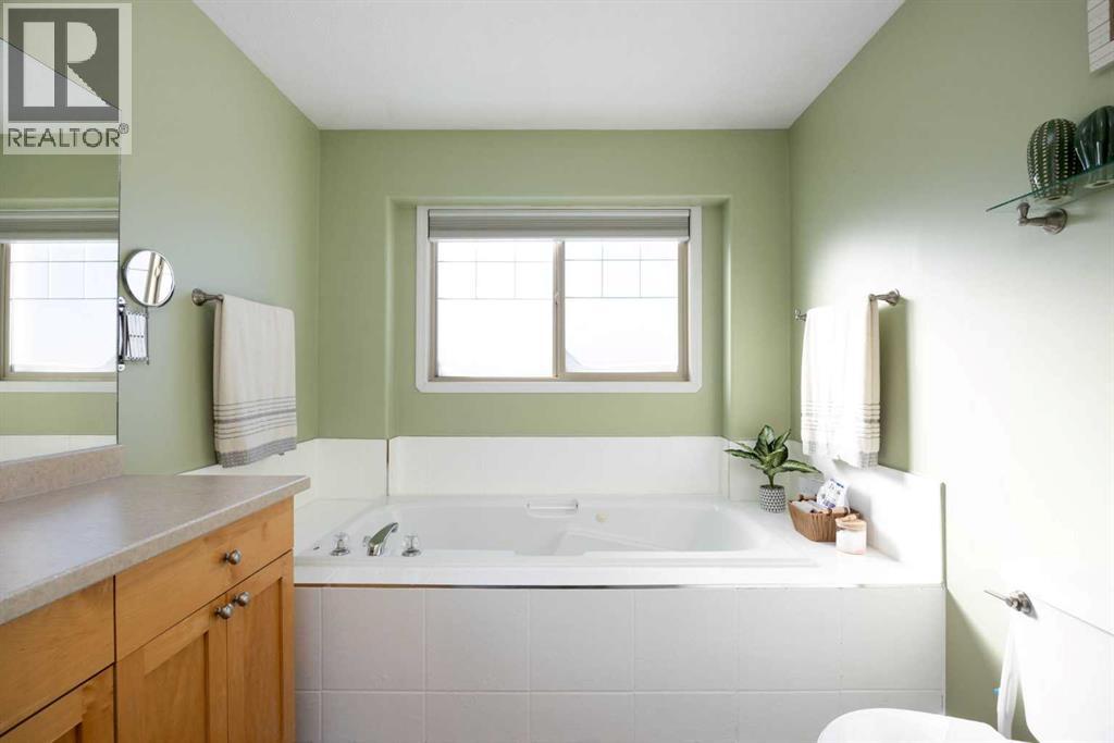 342 Warren Road, Fort McMurray