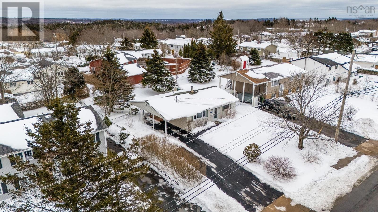 Property 35 of 49 of 167 Montague Road