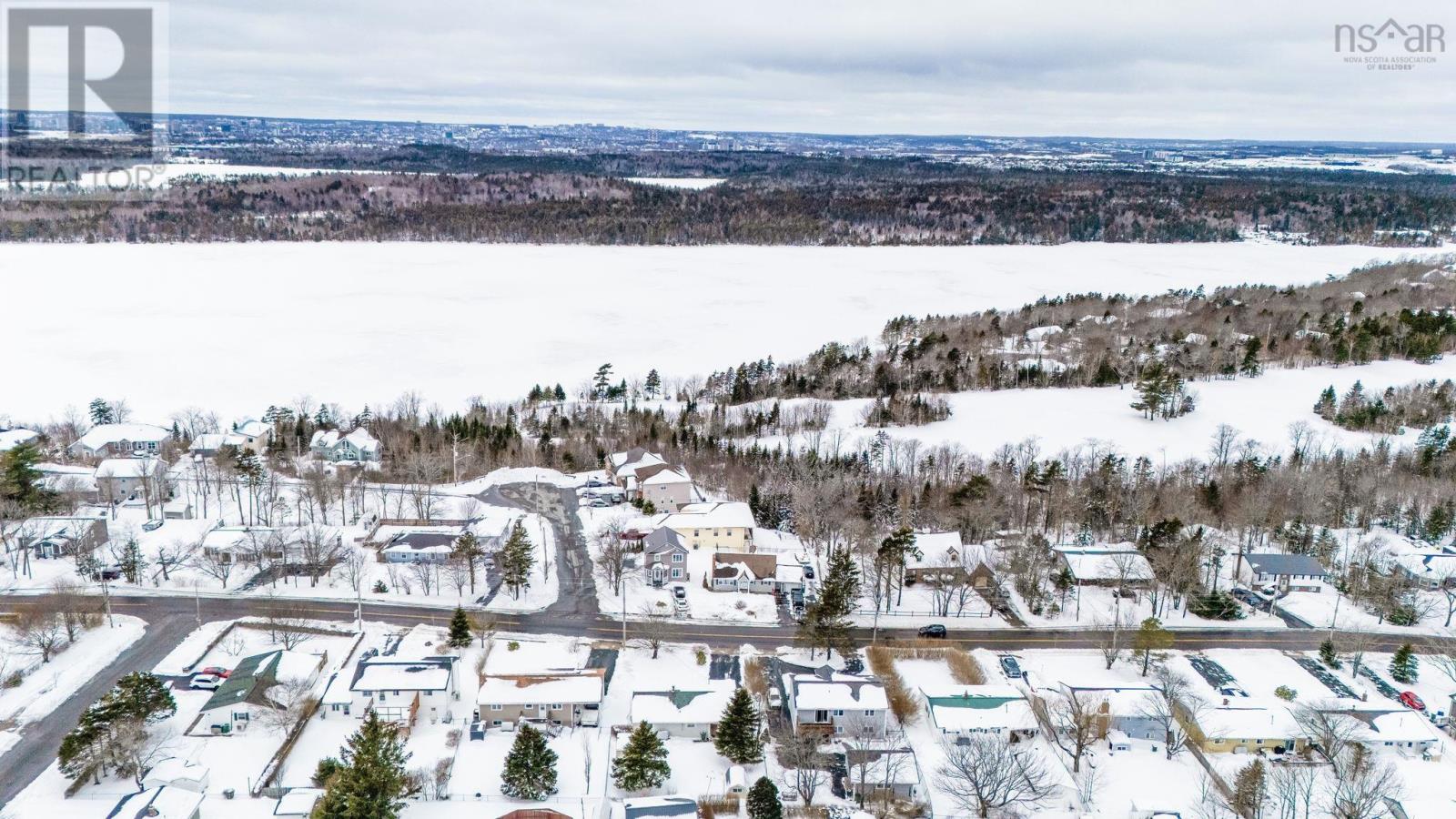 Property 43 of 49 of 167 Montague Road