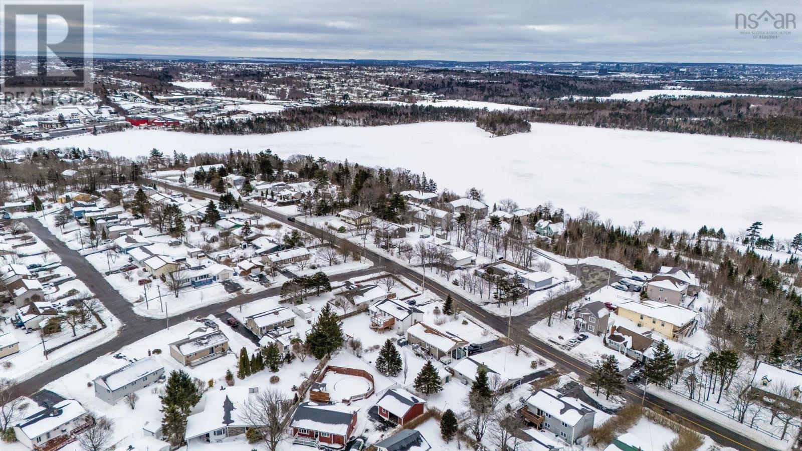 Property 46 of 49 of 167 Montague Road