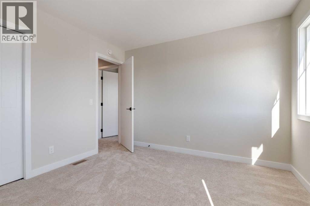 
          349 Heartwood Park Southeast
            <br/>
            <span>Calgary</span>
            , 
            <span>AB</span>
             <span>T3S0S2</span>
         - Photo 29