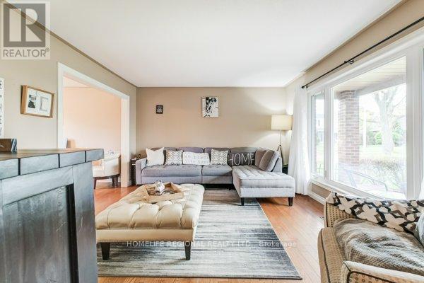 2557 BRASILIA CIRCLE - Photo 4 of 31, Mississauga (Meadowvale), Ontario