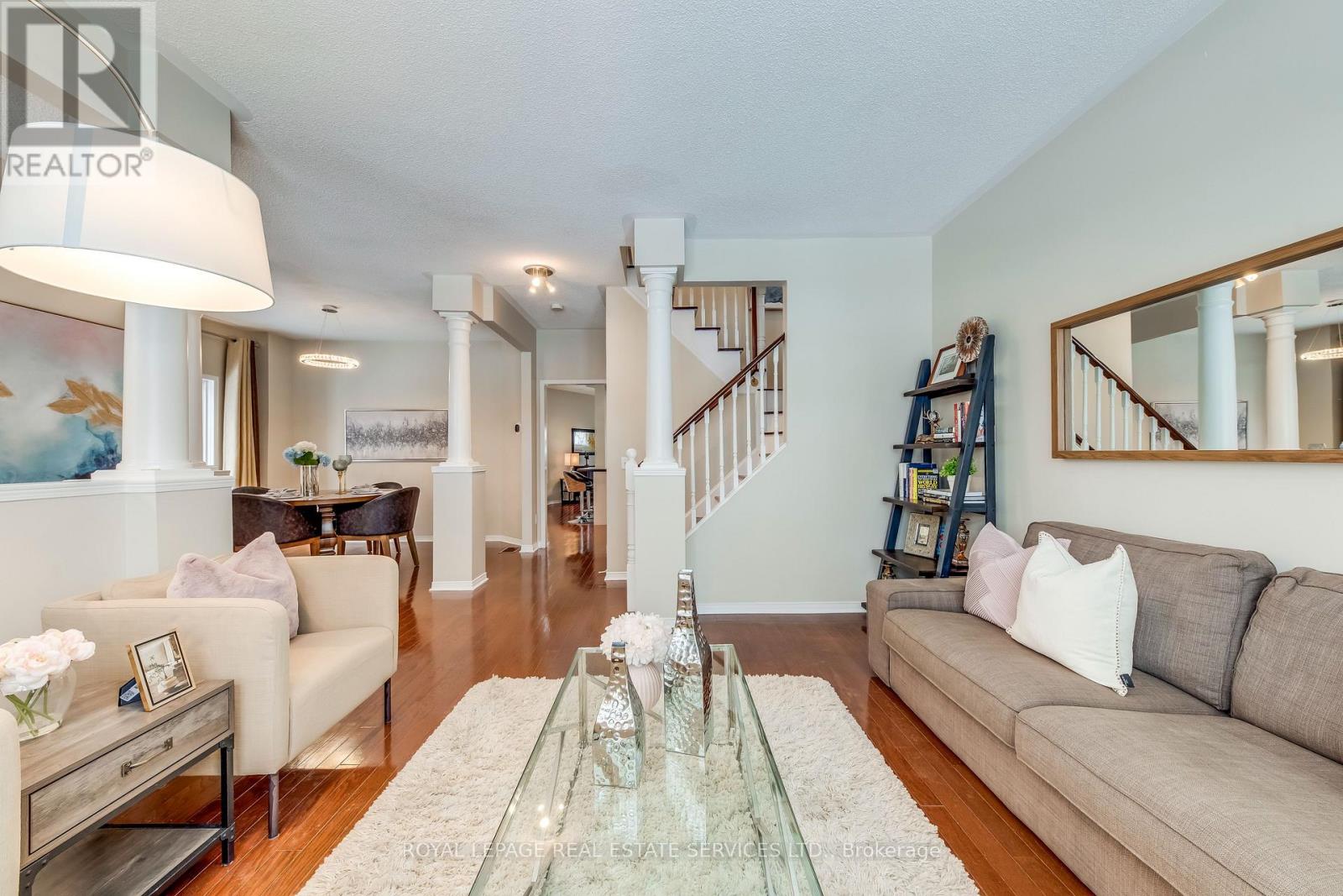 223 LEXINGTON ROAD - Photo 4 of 43, Oakville (RO River Oaks), Ontario