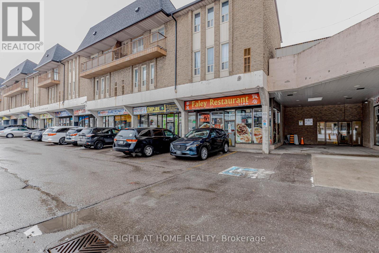 3 - 40 REXDALE BOULEVARD - Photo 2 of 47, Toronto (Rexdale-Kipling), Ontario