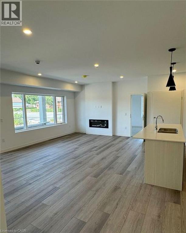 119 LINCOLN Street Unit# 101 - Photo 2 of 7, Welland, Ontario