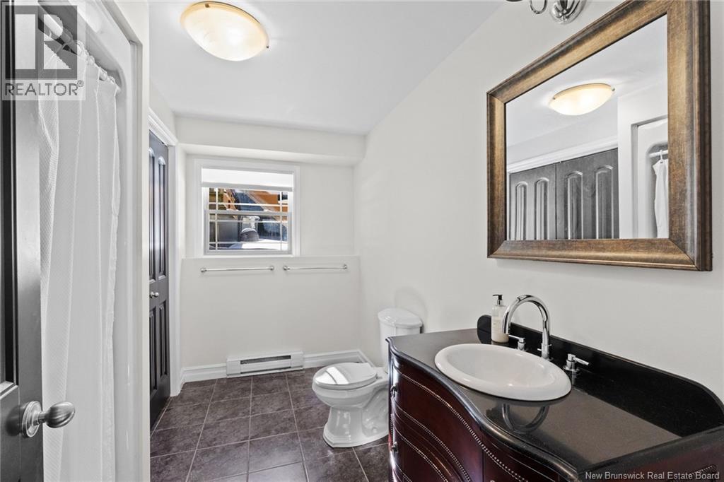 21 BENERIN COURT - 32