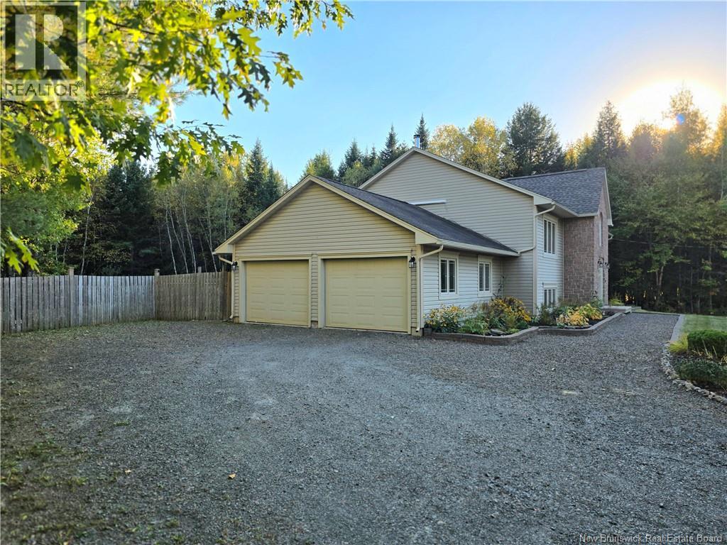 21 BENERIN COURT - 41