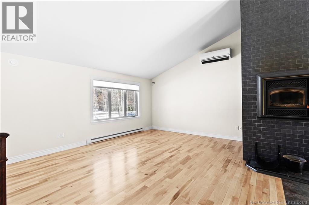 21 BENERIN COURT - 7