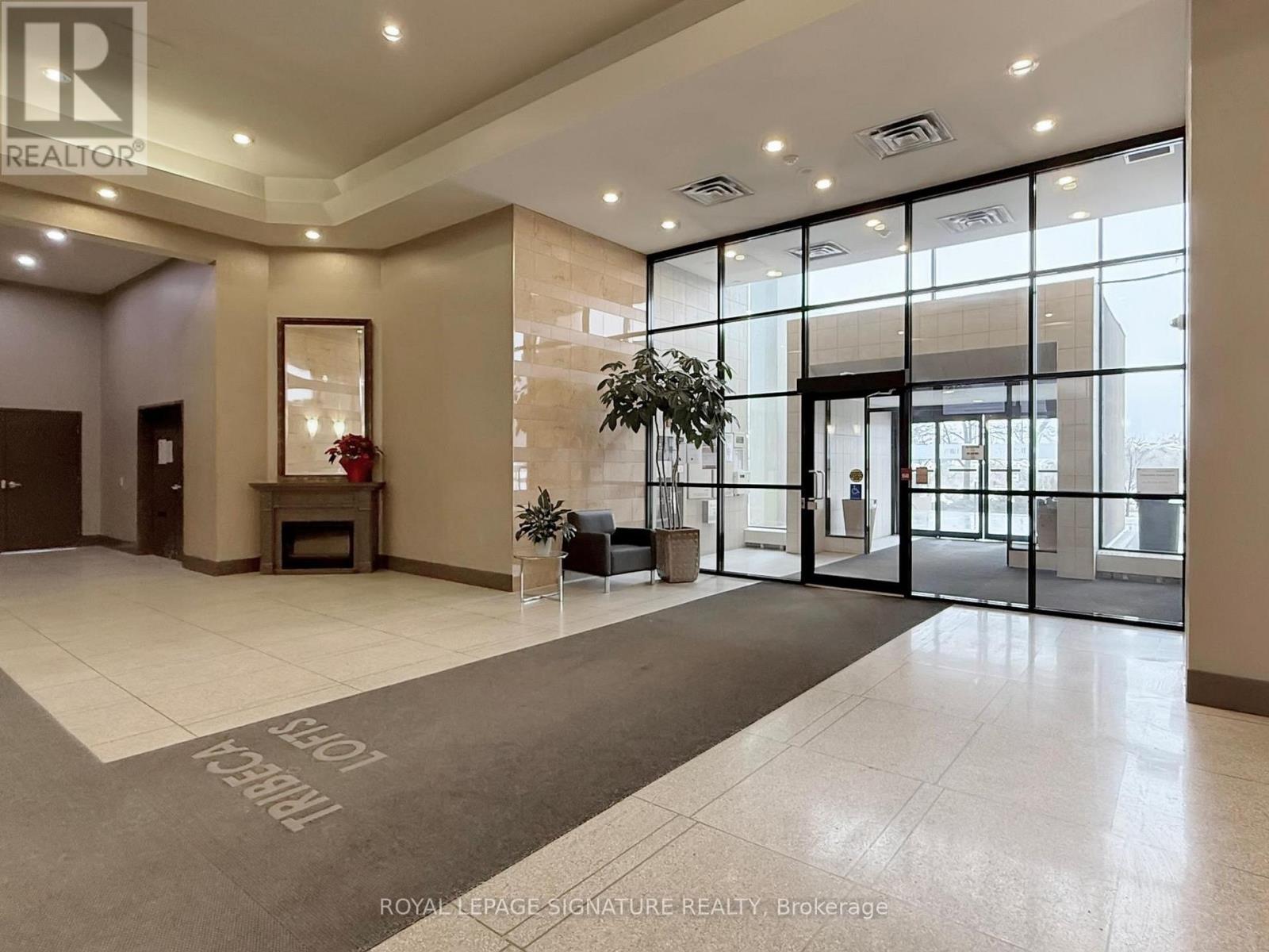 706 - 797 DON MILLS ROAD - Photo 3 of 37, Toronto (Flemingdon Park), Ontario