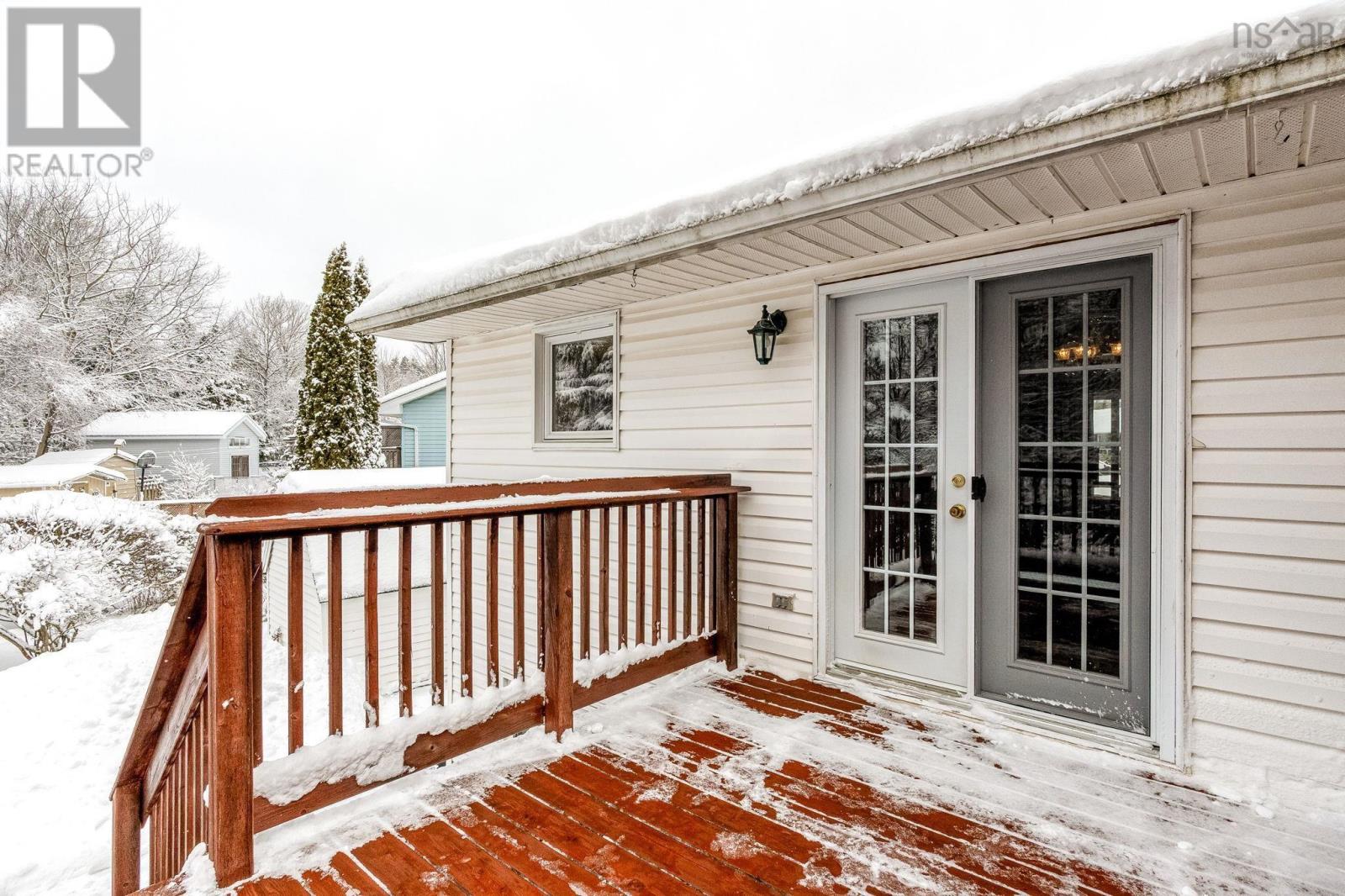 Property 26 of 38 of 51 Contessa Court