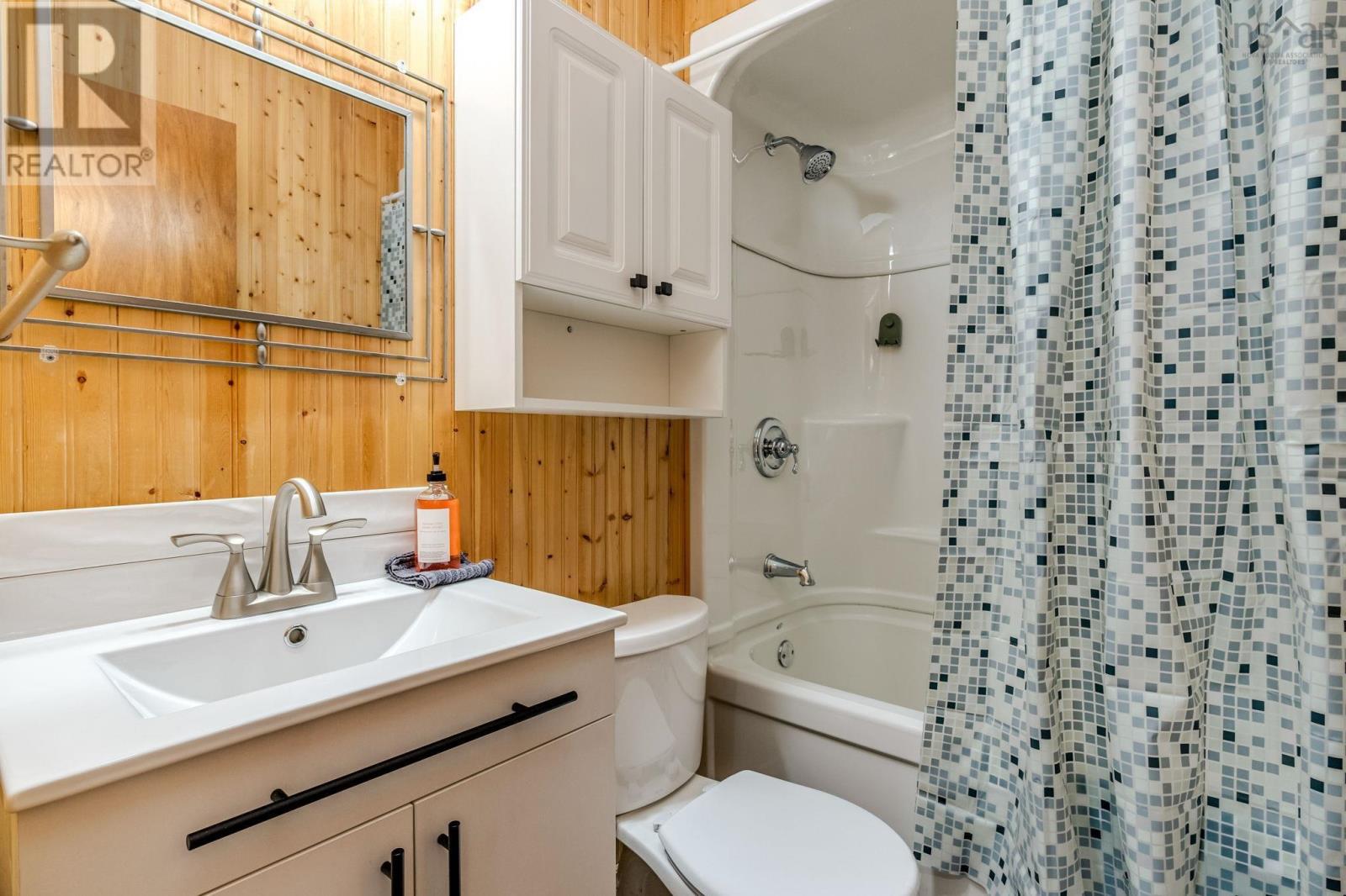 Property 20 of 38 of 51 Contessa Court