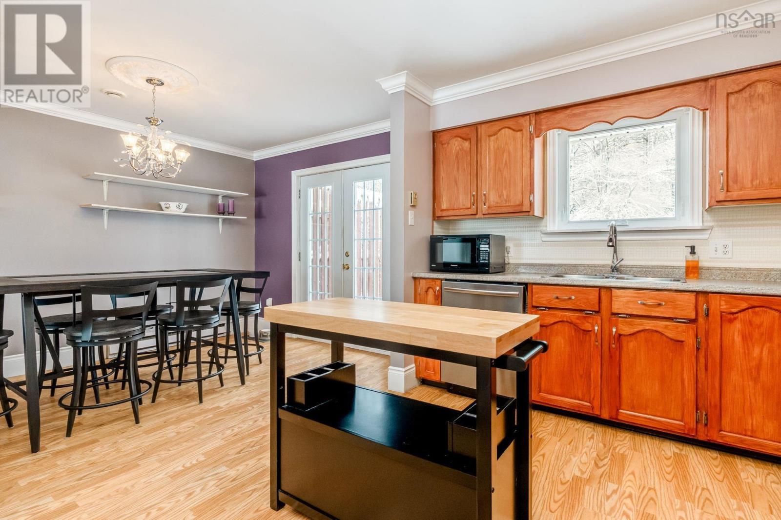 Property 11 of 38 of 51 Contessa Court