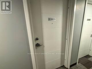 312 - 308 LESTER STREET N — photo 3