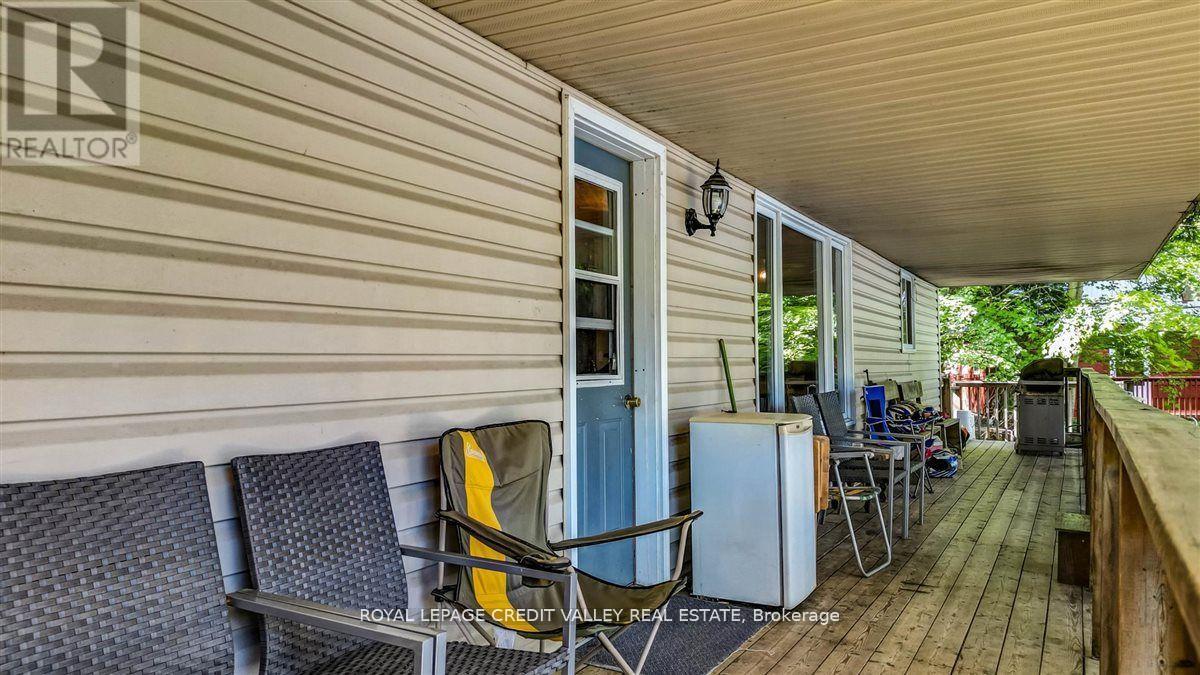 292 CAROLINE COURT - 41