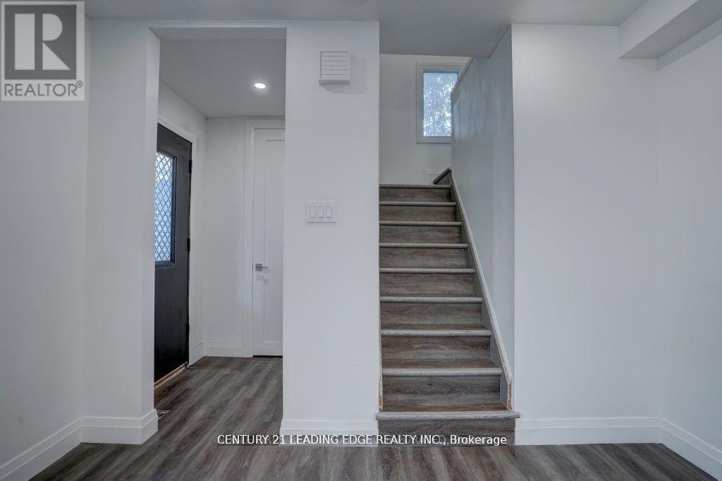 18 RITCHIE AVENUE - Photo 2 of 12, Belleville (Belleville Ward), Ontario