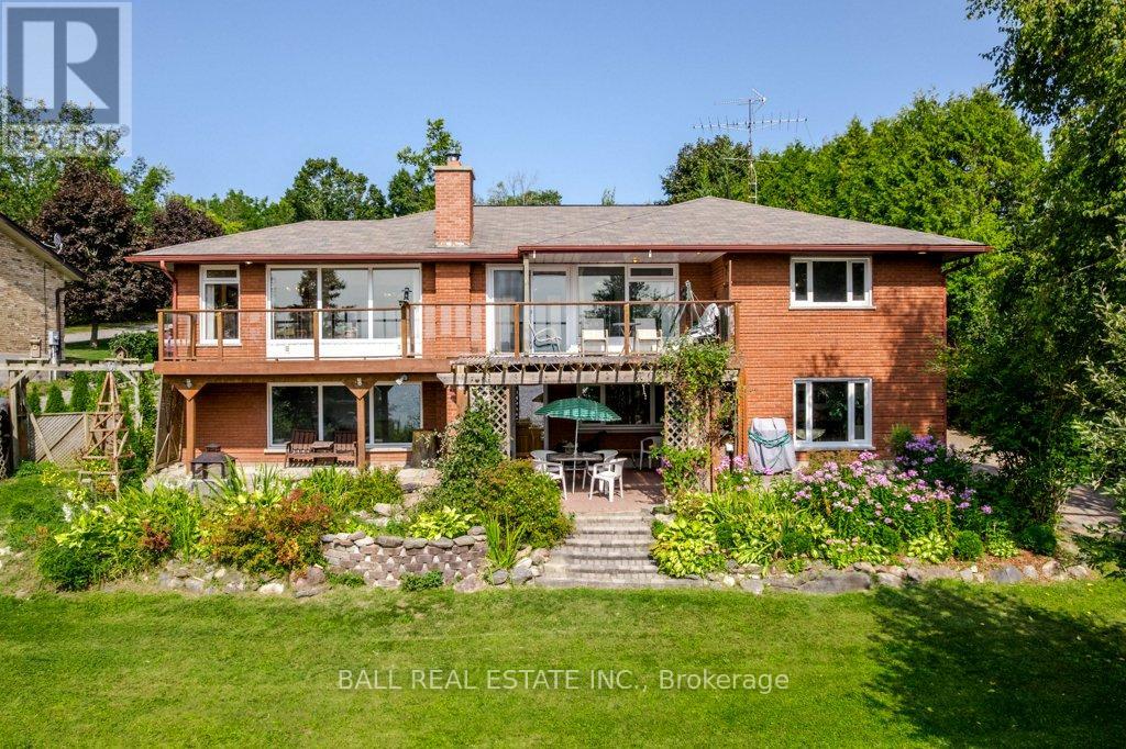 919 SKYLINE ROAD - 1