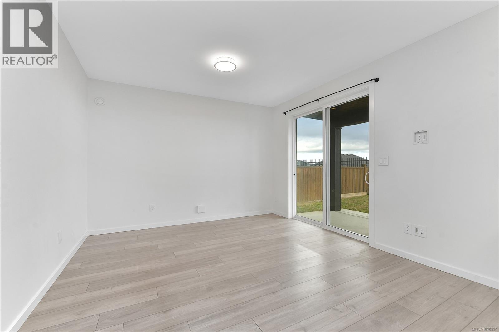 2415 Azurite Cres - 37