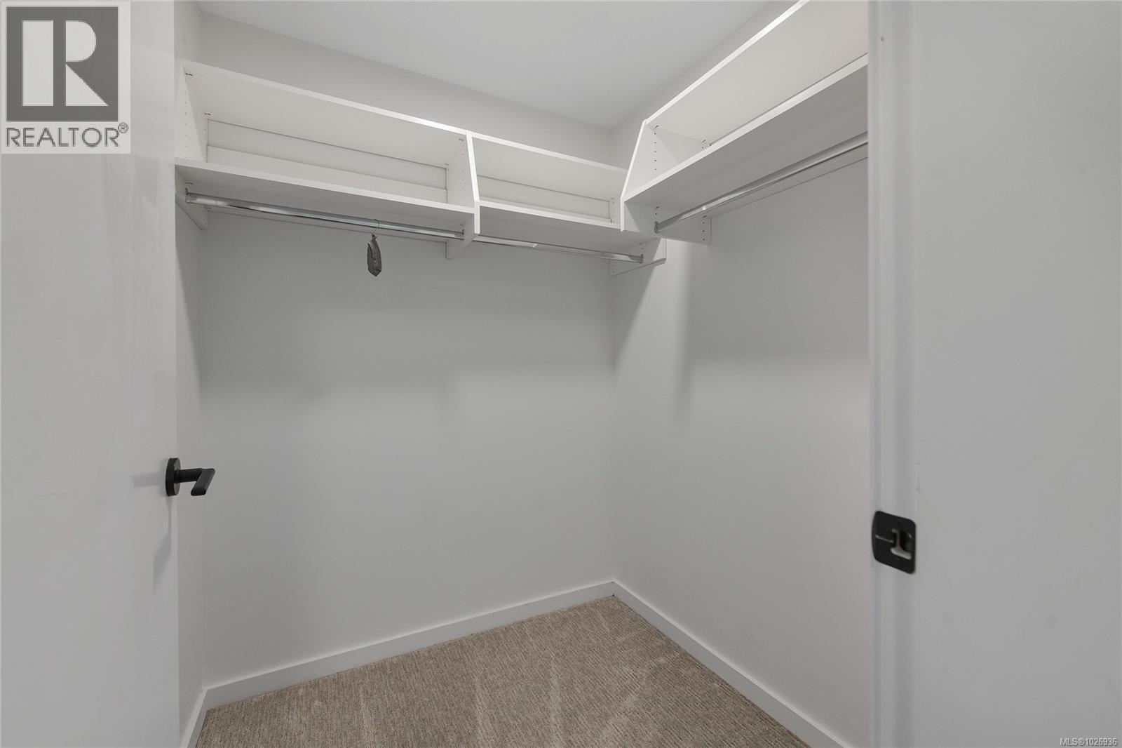 2415 Azurite Cres - 39