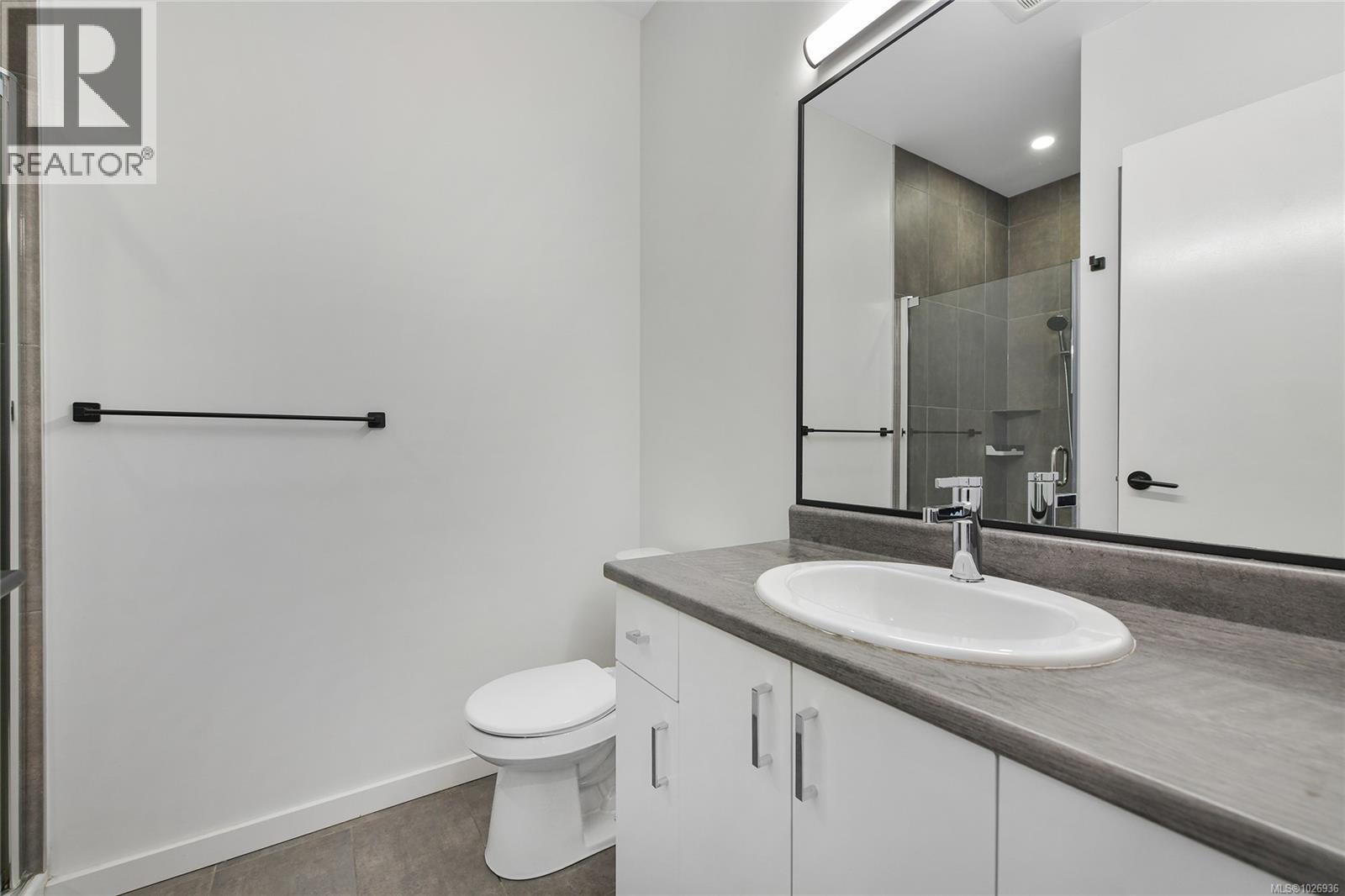 2415 Azurite Cres - 40