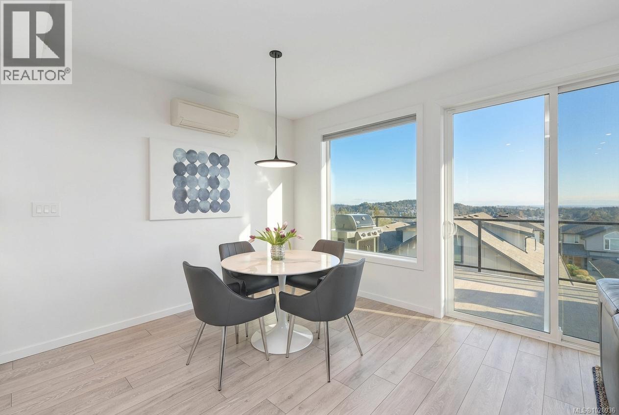 2415 Azurite Cres - 9