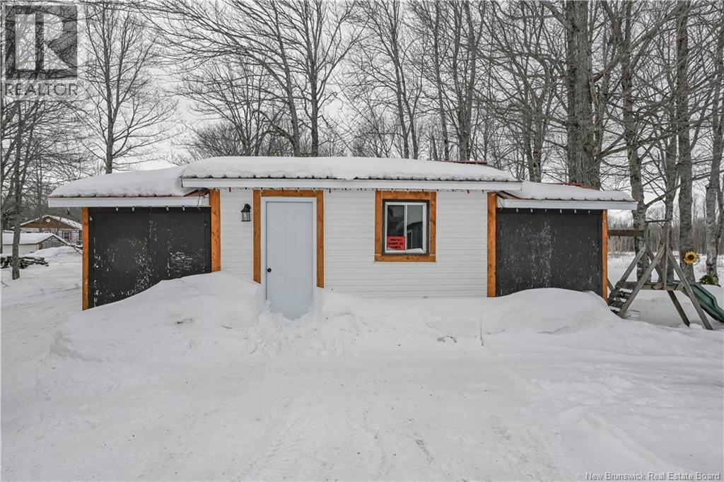 1382 Thériault Road - Photo 4 of 26, Petit-Paquetville, New Brunswick