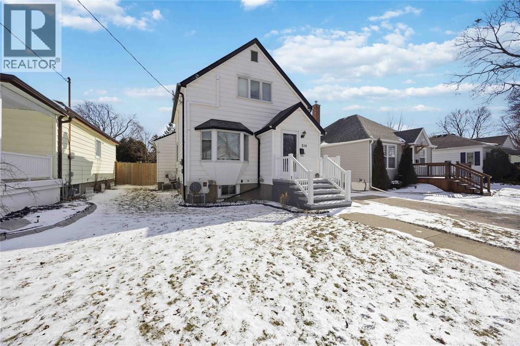 310 CONRAD STREET - Photo 3 of 32, Sarnia, Ontario